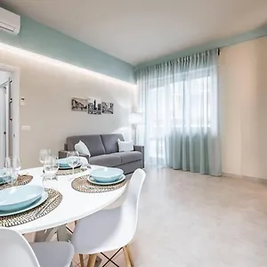 https://casa-amelia-elegant-suite-in-parma.emilia-romagnahotels.net